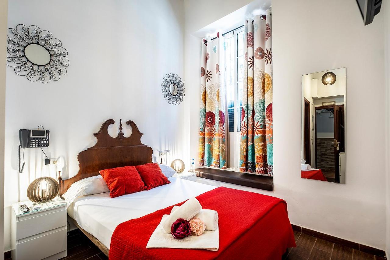 Noches De Triana Otel Sevilla Dış mekan fotoğraf