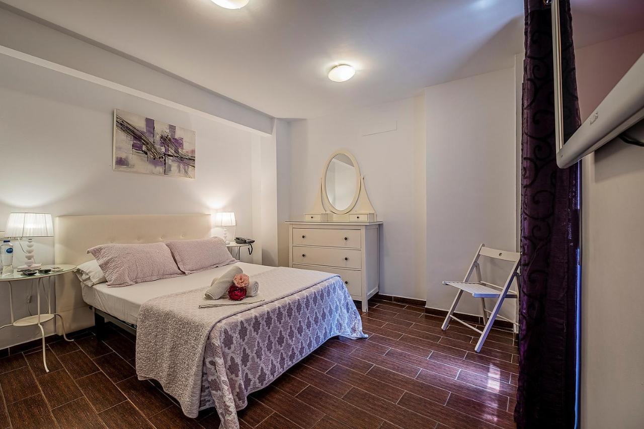 Noches De Triana Otel Sevilla Dış mekan fotoğraf
