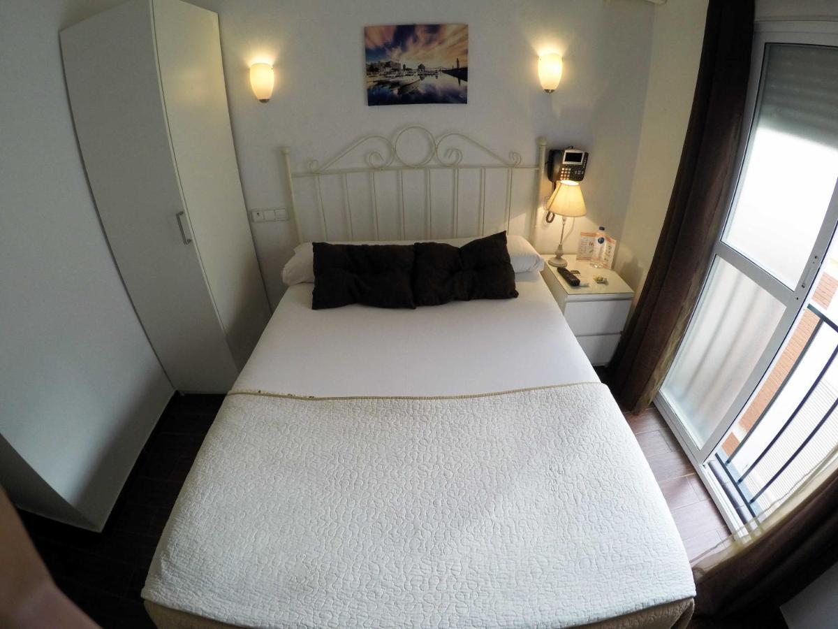 Noches De Triana Otel Sevilla Dış mekan fotoğraf