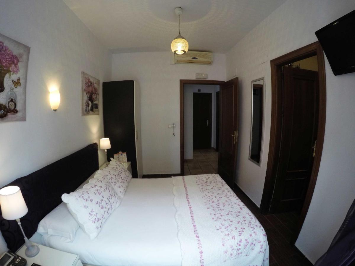 Noches De Triana Otel Sevilla Dış mekan fotoğraf